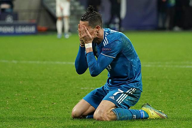 Juventus prohrál s Olympique Lyonnais poprvé v Lize mistrů